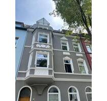 Traumhafte Altbauwohnung mit Balkon, hohen Decken u. Holzdielen - Essen Stadtbezirk III