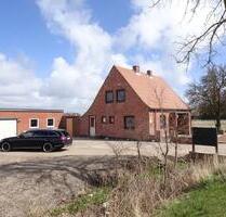 HAUS + extra Wohnung Friedrichskoog Nordsee + großem Grundstück