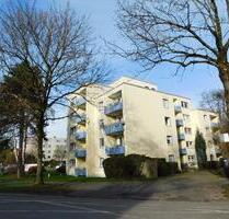 Mit Fahrstuhl und Balkon, ideal im Alter! Einzugsbereit renoviert ! - Bochum Altenbochum