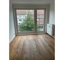 ANFRAGESTOPP!!!! Zentrale 2,5-Zimmer-Wohnung - Hamburg Wandsbek