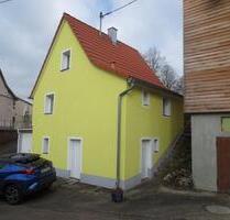 Freistehendes Einfamilienhaus - 160.000,00 EUR Kaufpreis, in Leutenbach (PLZ: 71397)