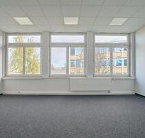 Perfekter Arbeitsplatz: Frisch renoviertes Büro mit Rund-um-die-Uhr-Zugang. - Teningen