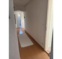 Charmante 3 Zimmer Wohnung - 833,00 EUR Kaltmiete, ca.  77,00 m² in Bremen (PLZ: 28355) Oberneuland