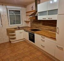 Zwei Zimmer Wohnung 850 warm Einfamilienhaus mit anliegerwohnug - Haina (Kloster)
