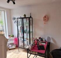 Charmante Gewerbeeinheit in hochwertig saniertem Altbau in Coburger Innenstadt