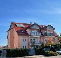 Sonnige, hochwertig ausgestattete Wohnung mit Balkon und Garage - Herrieden