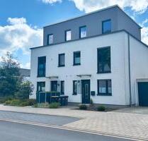 Neubausiedlung KfW-55-Doppelhaushälfte mit PV, Garage – BJ 2020 - Gelsenkirchen Resse