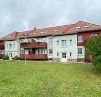 Radebeul: Frisch renoviert - über zwei Etagen!