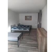 MONTER HAUS FUR 7 PERSON - 350,00 EUR Kaltmiete, ca.  100,00 m² in Lage (PLZ: 32791)