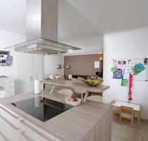 Helle 3-Zimmer-Wohnung mit Südwest-Balkon und Garage! - Essen Stadtbezirk IX