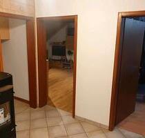 2-Zimmer-Dachgeschosswohnung mit Balkon in HeimenkirchMeckatz