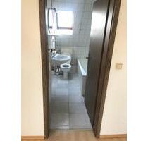 3 Zimmer Wohnung zu vermieten - 750,00 EUR Kaltmiete, ca.  88,00 m² in Laichingen (PLZ: 89150)