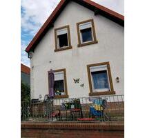 Zwei Einfamilienhäuser mit großem Grundstück - Mettenheim