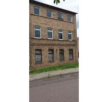 3 Raumwohnung Dachgeschoß - 330,00 EUR Kaltmiete, ca.  65,00 m² in Hettstedt (PLZ: 06333)