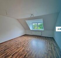 Schicke und geräumige 3-Zimmer-Dachgeschosswohnung mit EBK und Badewanne - Osnabrück Hellern