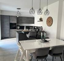4 Zimmer Eigentumswohnung - 595.000,00 EUR Kaufpreis, ca.  107,00 m² in Neulingen (PLZ: 75245)