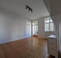 Bitte schriftliche Anfragen: Gemütliche Wohnung mit Balkon im historischen Salomon Stift zu vermieten - Leipzig Südost