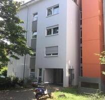Wir renovieren für Sie! 3-Zimmer-Wohnung mit Balkon - Friedrichshafen