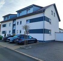 Helle 4-Zimmer-Obergeschosswohnung mit Balkon in Heßdorf