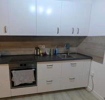 Charmante 2 Zimmerwohnung mit Einbauküche und Fußbodenheizung - Aldenhoven