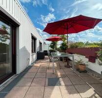Penthouse mit Dachterasse in Augsburg Pfersee - möbliert