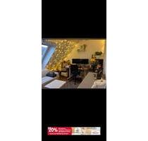 Sehr schöne und helle, 2 ZKB DG in Worms Nähe Hochschule