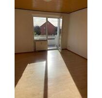 Renovierte 3- Zimmer Wohnung mit Balkon + Einbauküche EBK - Salzgitter