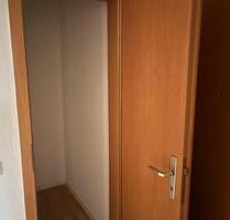 Zwei Zimmer Erdgeschoßwohnung mit Balkon in der Blumenstr. - Magdeburg Beyendorf-Sohlen