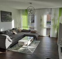 Geschmackvolle 3-Zi-Wohnung mit Fußbodenheizung, Balkon und EBK - Hannover Linden-Limmer