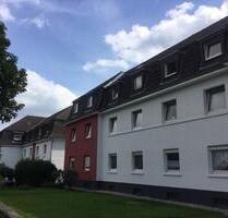 2,5-Zimmer-Wohnung im EG mit Loggia - Essen Stadtbezirk IV