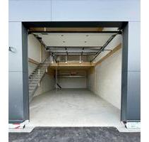 Moderne 3 stöckige Gewerbehalle Lagerhalle in Bad Krozingen