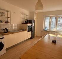 Möbliert & Zentral! 2 Zimmer Wohnung in D Oberbilk Kurzzeitmiete - Düsseldorf