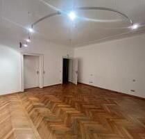 Schöne Altbauwohnung mit viel Platz nach Renovierung zu vermieten - Neunkirchen