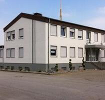 Preisgünstige Büroetage mit optimaler Verkehrsanbindung zu vermieten. - Werl