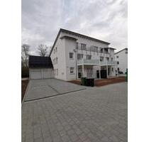 1stklassige 2 Zimmer DG-Wohnung mit Balkon ** Energieeffizienzklasse 40 ** - Kemnath
