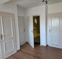Dachgeschoss Appartement renoviert Hell - Untergriesbach