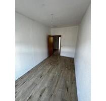 4-Zimmer-Wohnung in Untermhaus mit Balkon - Gera Debschwitz