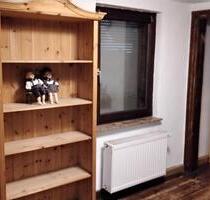 Kleines altes Haus 5 Zimmer Küche Bad Stellplatz Garten in Ke - Kirn
