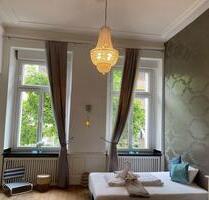 Exklusive, hochwertig möblierte 3-Zimmer-Wohnung - Düsseldorf Stadtbezirk 3