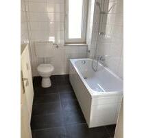 2- Zimmerwohnung mit Balkon - 735,00 EUR Kaltmiete, ca.  58,79 m² in Wiesbaden (PLZ: 65187) Biebrich