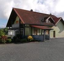 Haus mit EBK, offenes Wohnen, Wintergarten, in ruhiger Lage - Küps