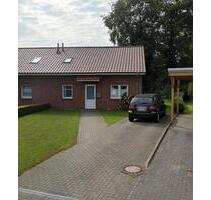 Gepflegte DHH mit 4,5 Zimmern und Garten in Friedeburg