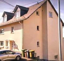 schöne helle 4 Zimmer Küche Bad Wohnung zu vermieten - Unnau