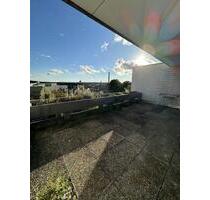 Spektakuläre Lage! - Penthouse-WHG direkt am HBF, Augsburg - renoviert, 30 qm Dachterrasse