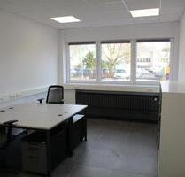 Ab sofort einziehen Top Büroflächen mieten Modernes Einzelbüro mit voller Ausstattung inklusive Service in 50739 Köln Longerich Erstbezug All in Miete Besprechungsraum Küche Coworking Miete Büro