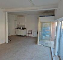 Laden in Hainstadt - 400,00 EUR Kaltmiete, ca.  30,00 m² in Breuberg (PLZ: 64747)