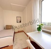 NEWNeue Charmantes Penthouse-1 Zimmer-Apartment in Frankfurt am Main