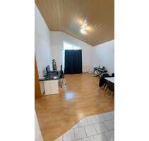Möblierte 2-Zimmer Wohnung (45 m²) All Inclusive - Befristet - Winnenden