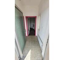 3 Zimmer Wohnung - 650,00 EUR Kaltmiete, ca.  52,00 m² in Solingen (PLZ: 42655) Mitte