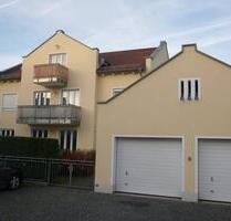 Neuwertige, freundliche 4-Zi-Whg. 1.OG mit Süd-Blk. in SR-Ittling - Straubing